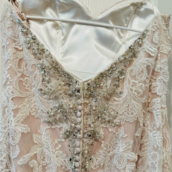 Never worn size 14 Kitty Chen Wedding Dress - Picture 4 of 6